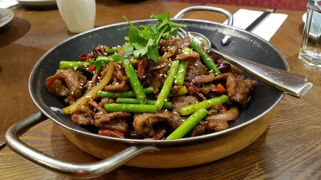 Dainty On Toorak 天府 · 品味