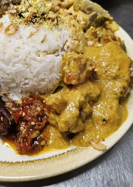 Dale Lapau Indonesian Restaurant (HALAL)