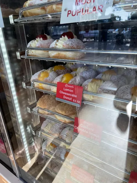Daniel's Donuts Springvale