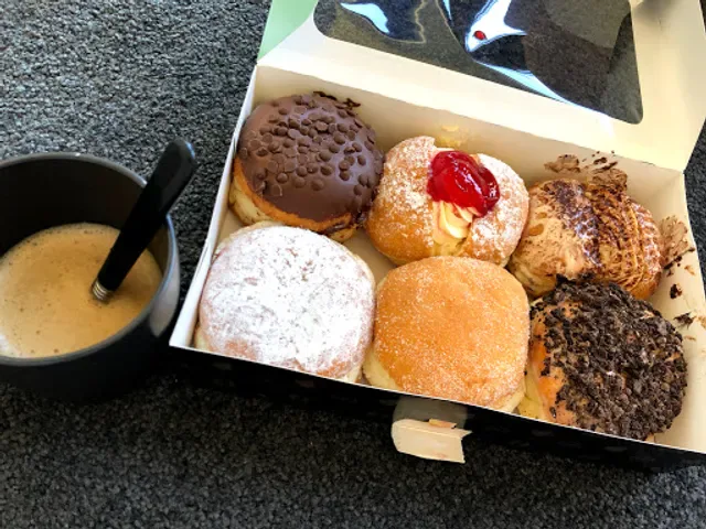 Daniel's Donuts Springvale