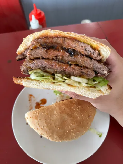 Danny's Burgers
