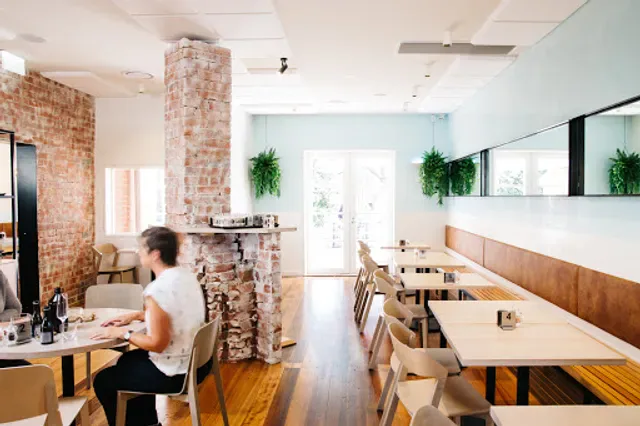 daydreamers Cafe
