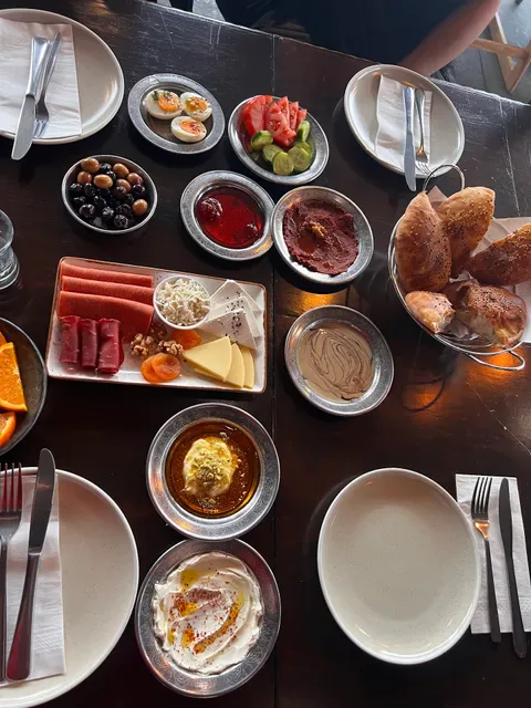 Dejawu Authentic Cuisine
