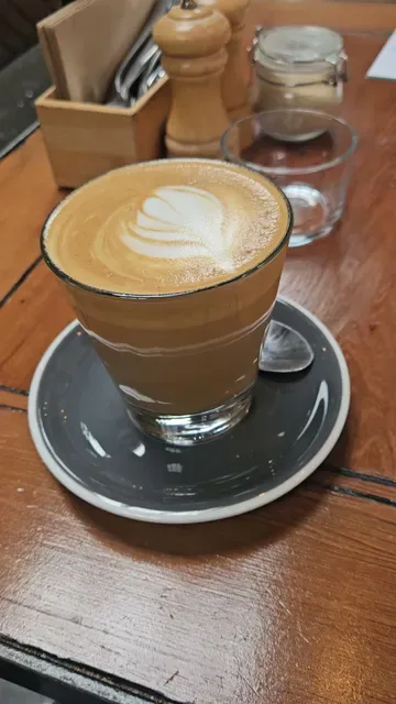 Denis the Menace Cafe