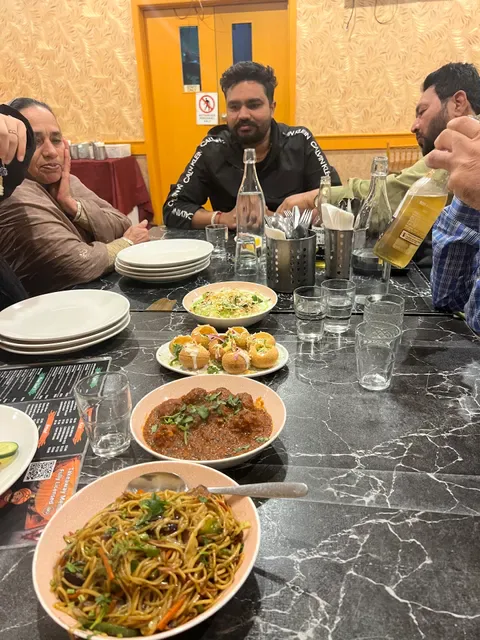 Desi Sweets & Curry Cafe (Indian Restaurant & Catering)