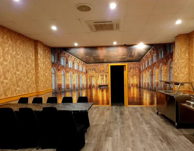 Desi Sweets & Curry Cafe (Indian Restaurant & Catering)