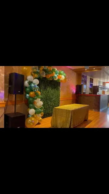 Desi Sweets & Curry Cafe (Indian Restaurant & Catering)