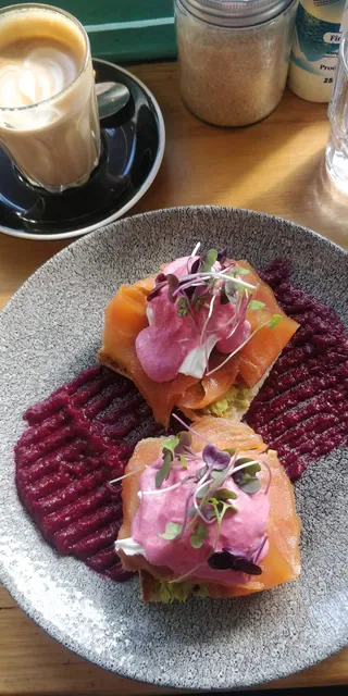 Dirty Apron Cafe