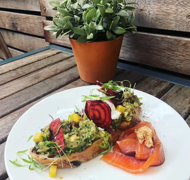 Dish & Spoon Cafe