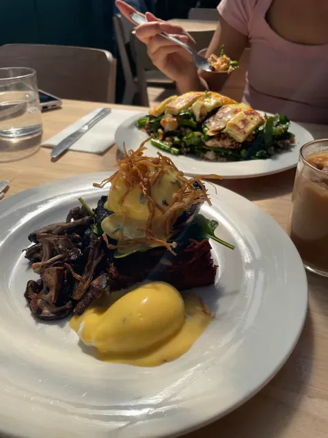 District Brewer - Cafe Bentleigh