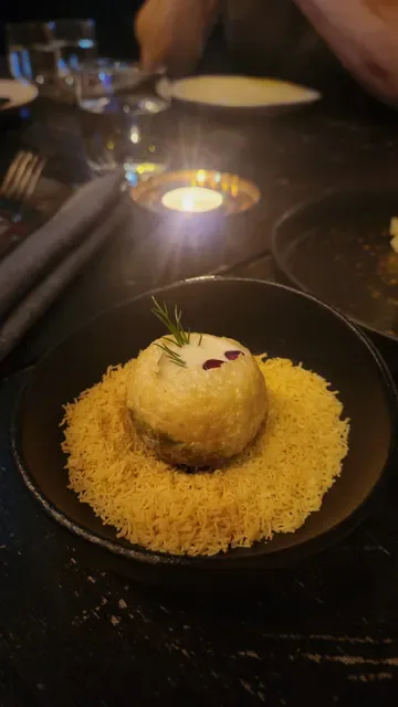Divine Indian Niddrie