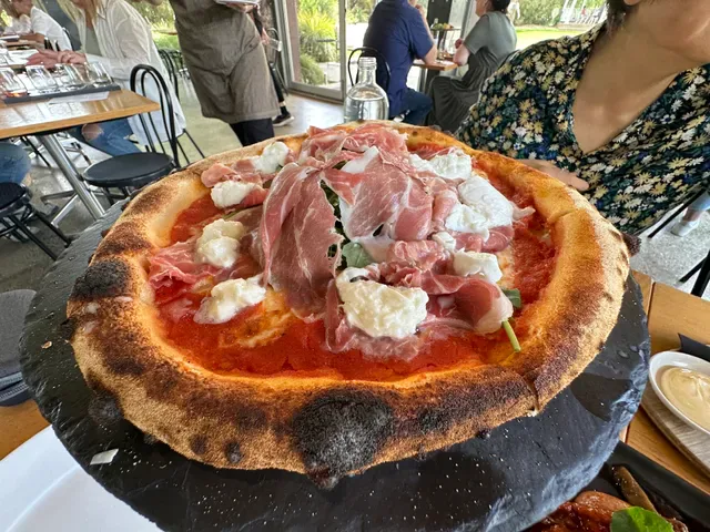 DiVino Ristorante at e’STELLAR estate