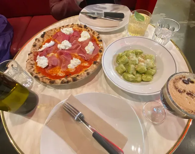 D.O.C Pizza and Deli Mornington