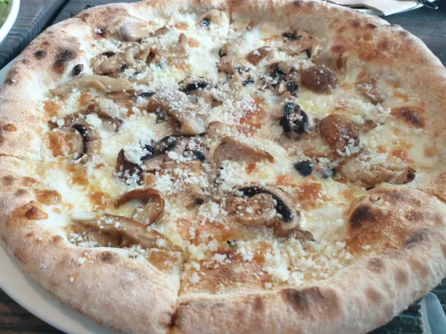 D.O.C Pizza and Deli Mornington