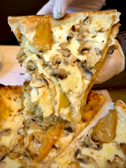 D.O.C Pizza & Mozzarella Bar - Carlton