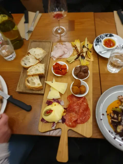 DOC Pizza & Mozzarella Bar - Southbank