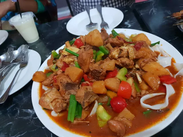 Dolan Uyghur Cuisine