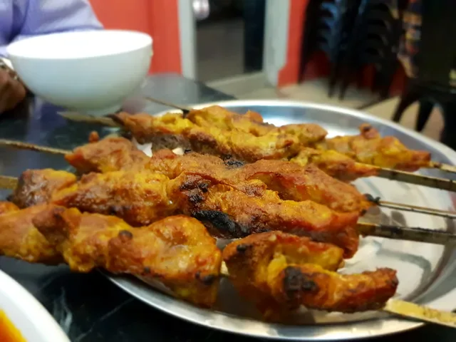 Dolan Uyghur Cuisine