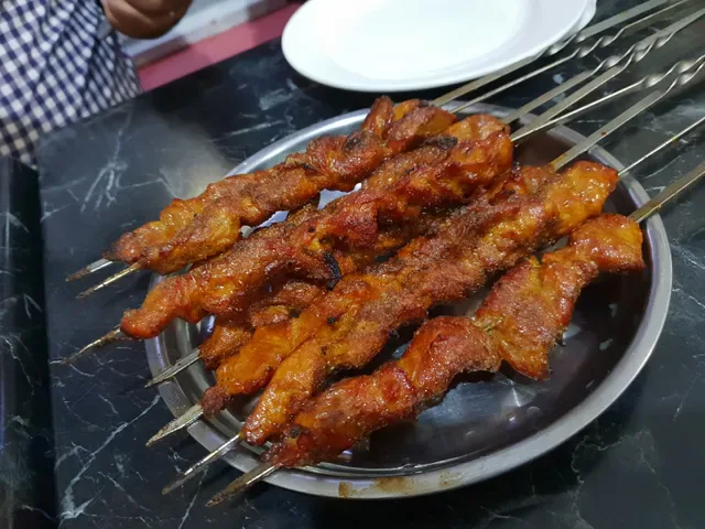 Dolan Uyghur Cuisine