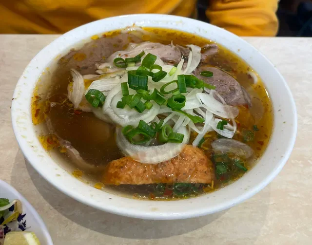 Dong Ba