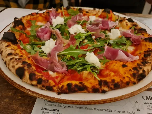 DoppioZero Pizzeria & Wine Bar