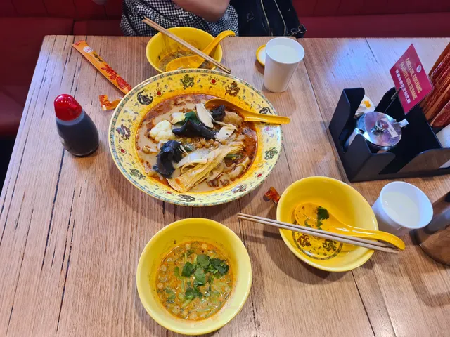 Dragon Hot Pot Box Hill