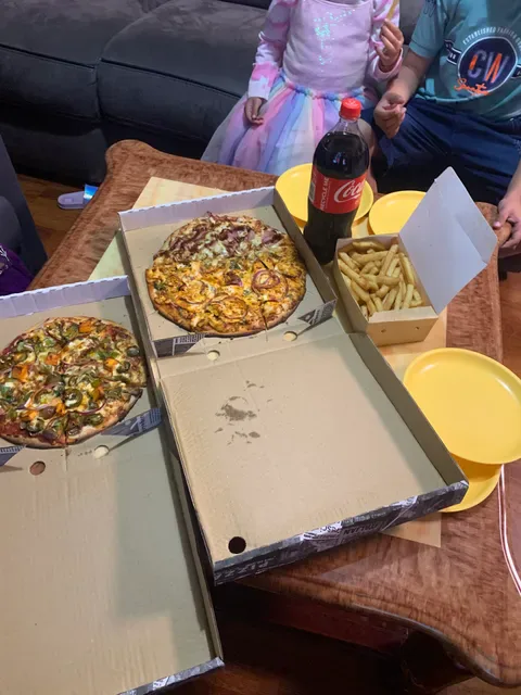 Drips Pizzeria Cafe