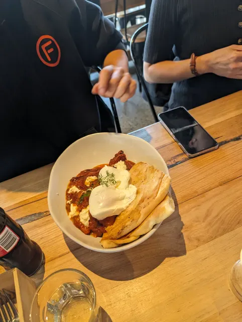 Eating Station