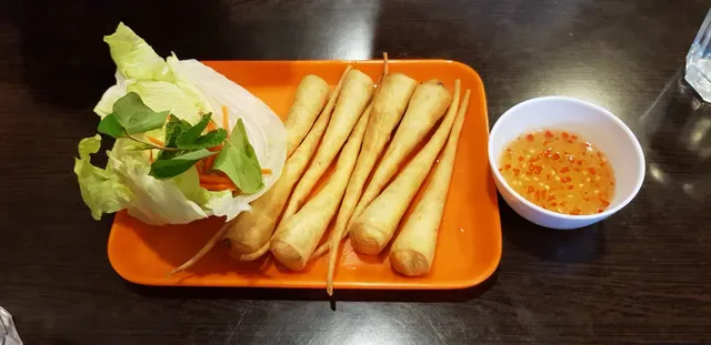 Eight Bowls Pho