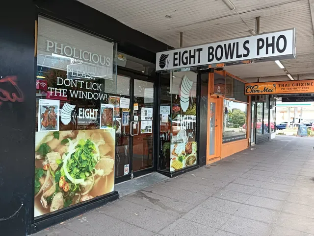 Eight Bowls Pho