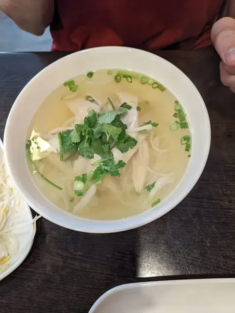Eight Bowls Pho