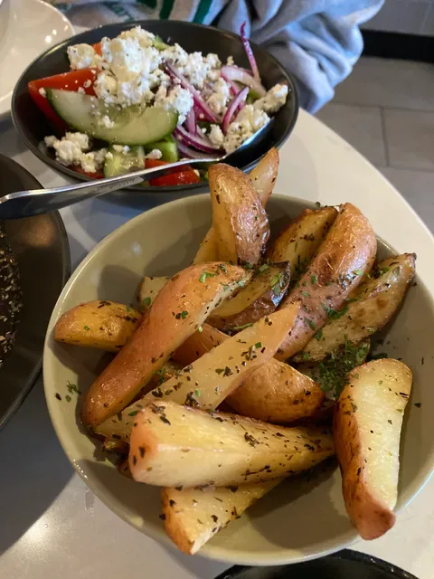 Elia Greek Tavern