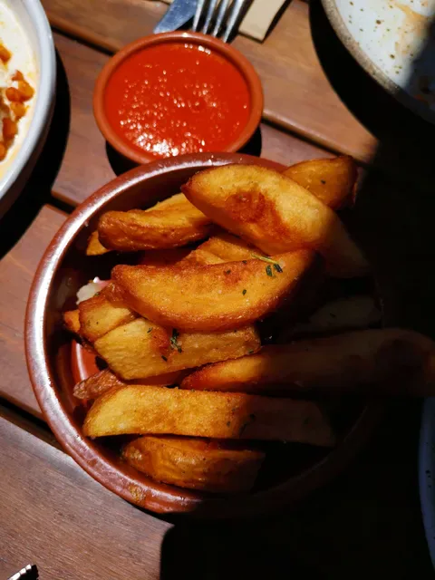 Ember Social & Dining