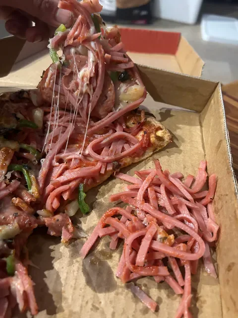 Enzo’s Pizzeria