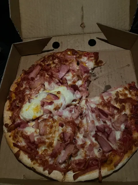 Enzo’s Pizzeria