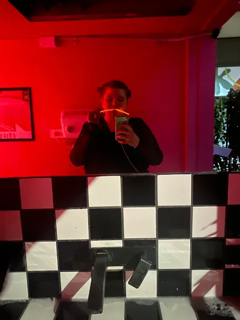 Evies Disco Diner