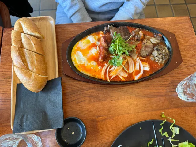 Fandango Banh Mi - Vietnamese Restaurant