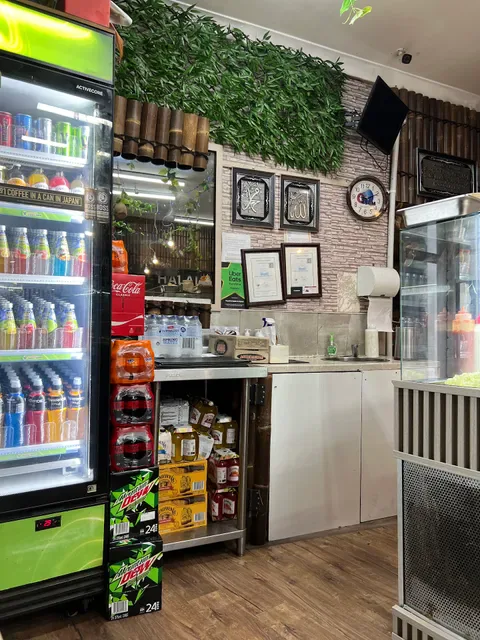 Farah's Falafel & Kebab