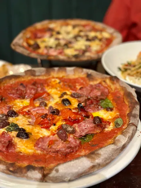 Farro Pizzeria & Bar Windsor