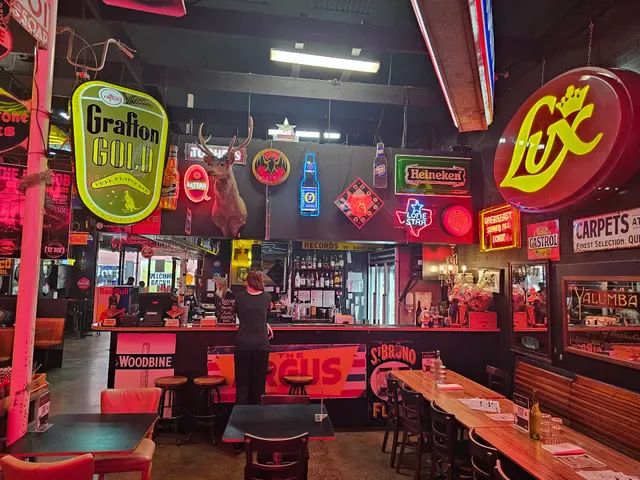 Fat Bob's Bar & Grill