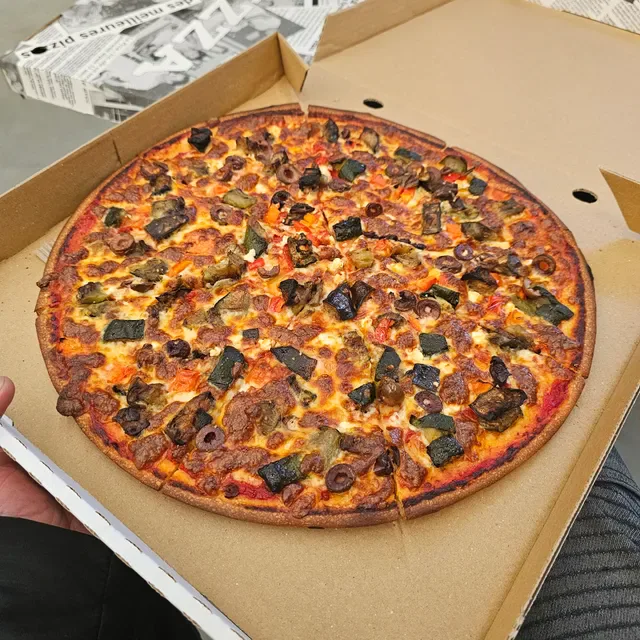 Fat Clemenza Pizza