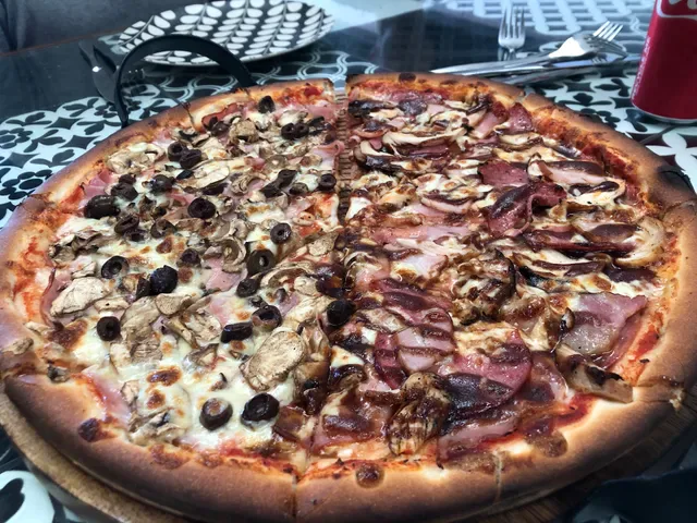Fat Clemenza Pizza