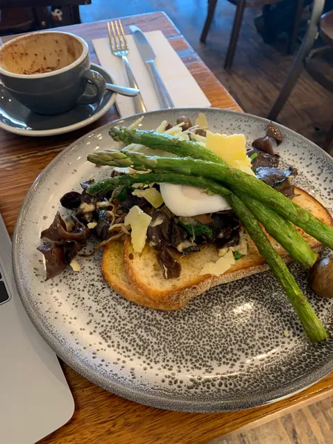 Fergus Cafe