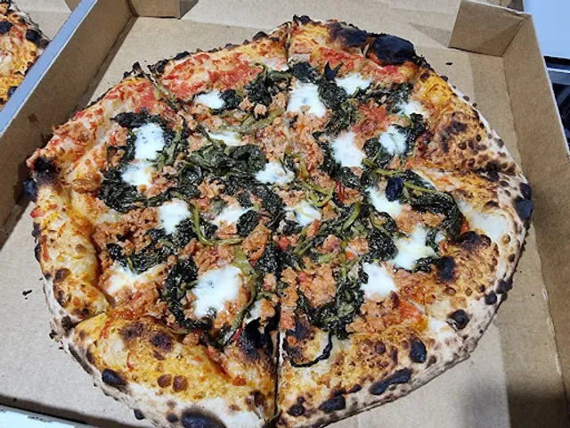 Fired Up Pizza