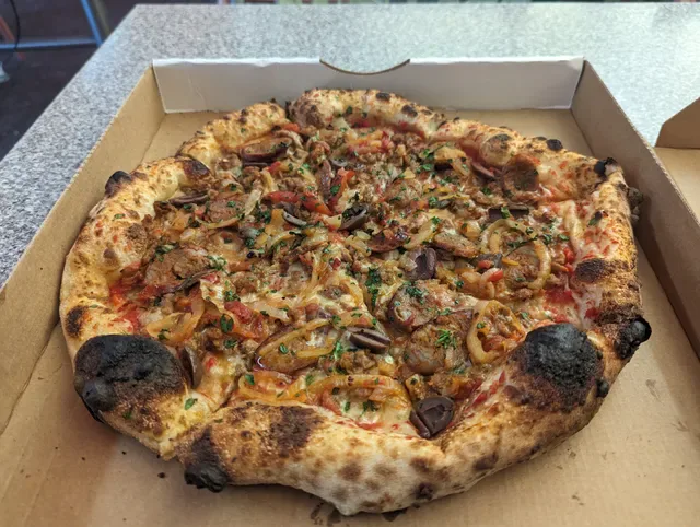 Fired Up Pizza
