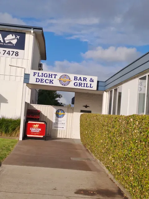 Flight Deck Bar & Grill
