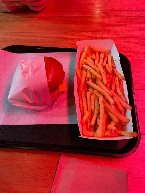 Flippin' Burgers