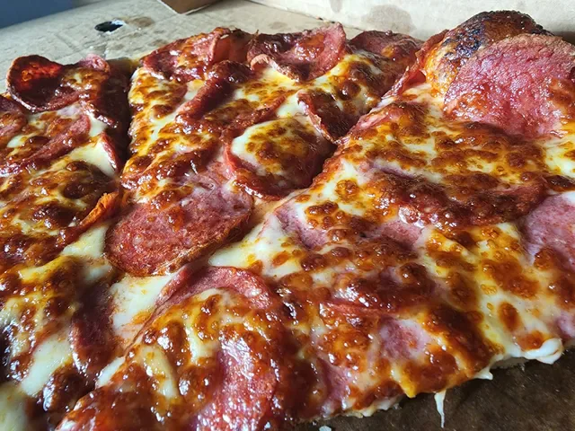 Florentine Pizza and Charcoal Chicken