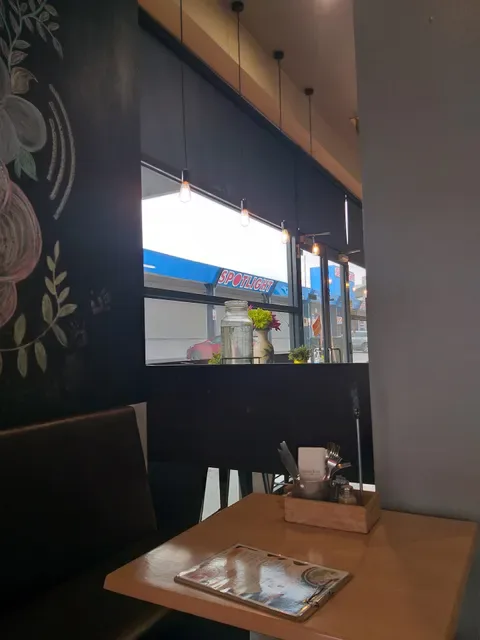 Frankie & Co Cafe