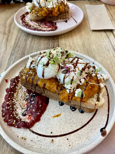 Frankie's Coffee and Eats